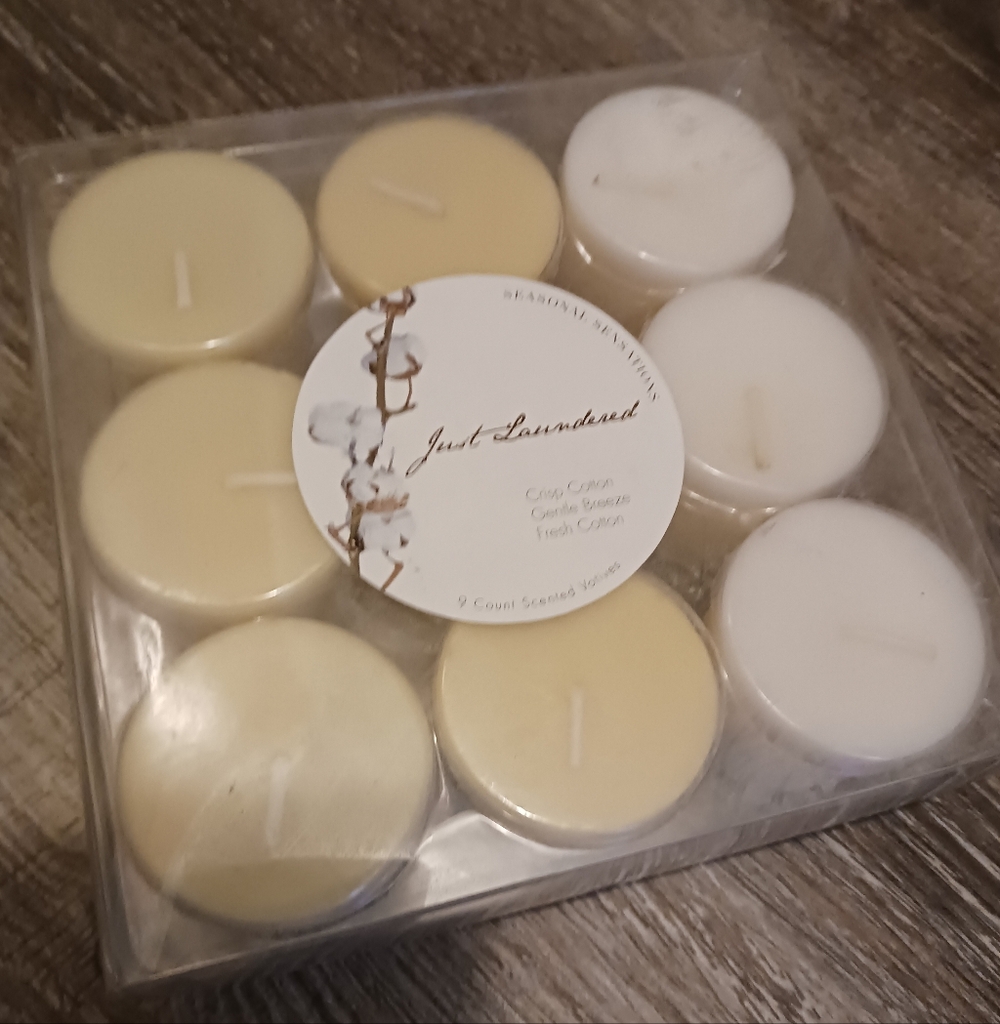 Just Lavender Scented Votive Candles (9ct)